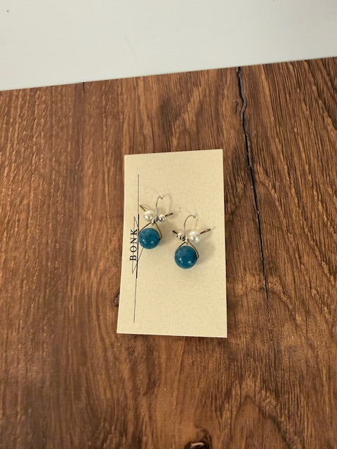HANDMADE JEWELRY BY SARA BONK - MOD A EARRINGS AND SHORT RETRO EARRINGS