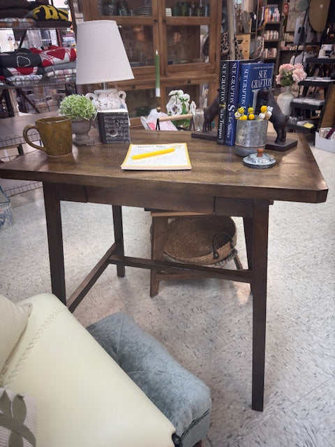 RUSTIC WOOD DESK 21.75" x 33"