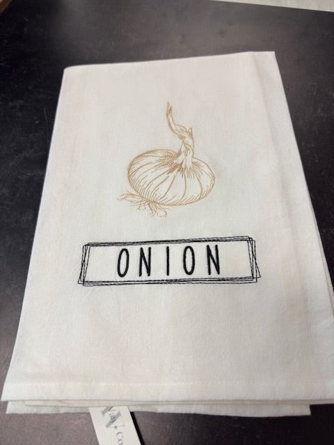 ANNE VAN & CO. EMBROIDERED TEA TOWELS