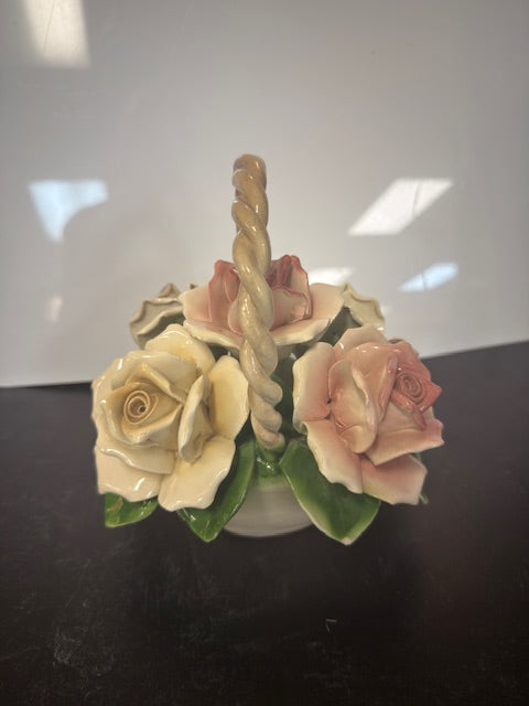 ITALIAN CAPODIMONTE PORCELAIN BASKET OF POSIES - 1940'S