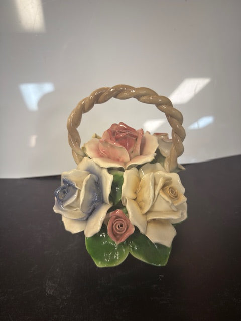 ITALIAN CAPODIMONTE PORCELAIN BASKET OF POSIES - 1940'S