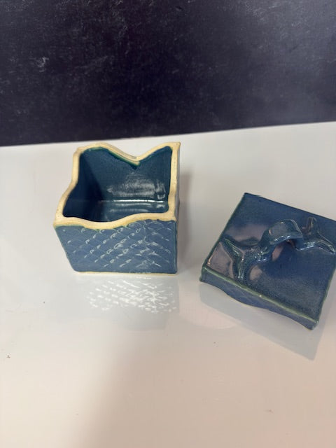 POTTERY BY SARAH FORNO - MERMAID BOX