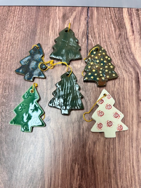 POTTERY BY SARAH FORNO - ORNAMENTS - ASSORTED