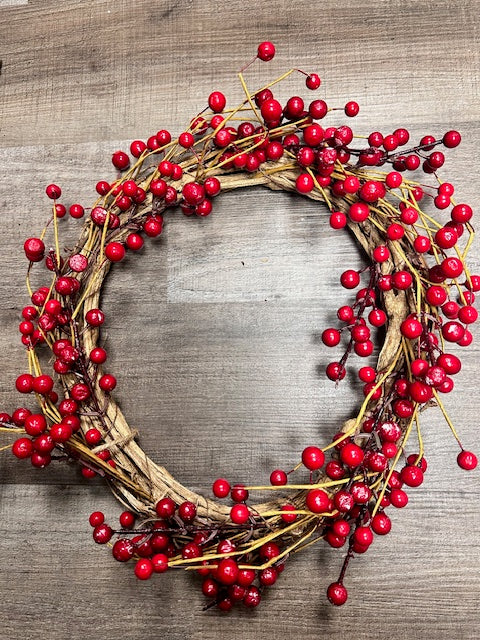 14" DIA. RED BERRY WREATH