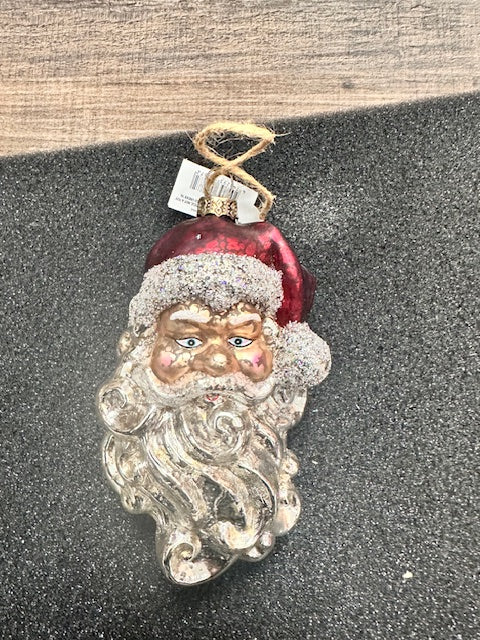 OLD WORLD SANTA HEAD ORNAMENT