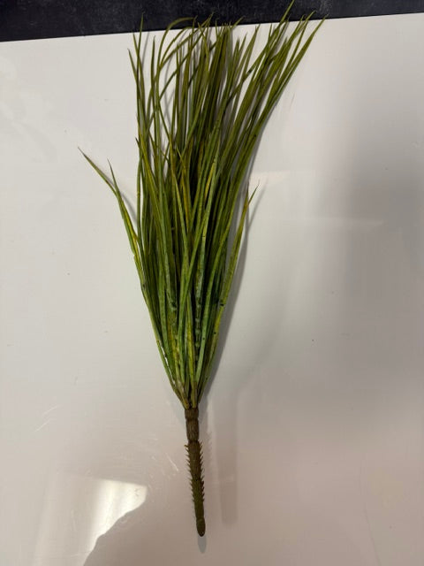 TALL GREEN GRASS 20" T