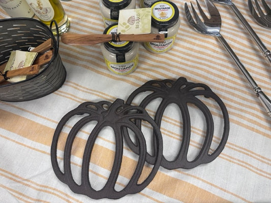 PUMPKIN METAL TRIVET