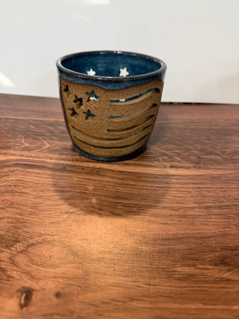 BEAR WALLOW POTTERY BY JANNA COX - AMERICANA 4th of JULY - ASSORTED