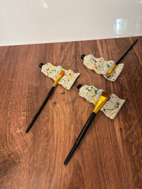 POTTERY BY SARAH FORNO - PAINT BRUSH HOLDER