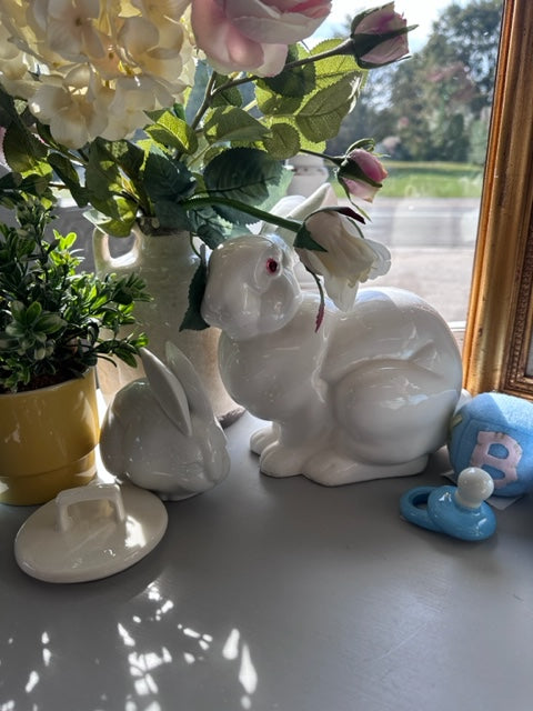 WHITE CERAMIC RABBIT 3"W x 8"L x 8"T