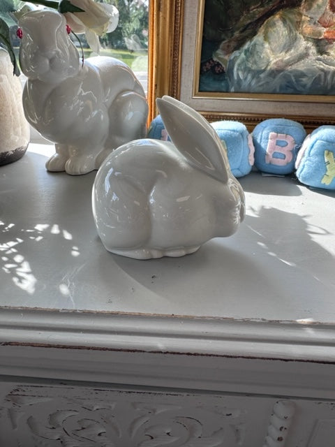 SMALL WHITE CERAMIC RABBIT 3"W x 4"L x 4"T