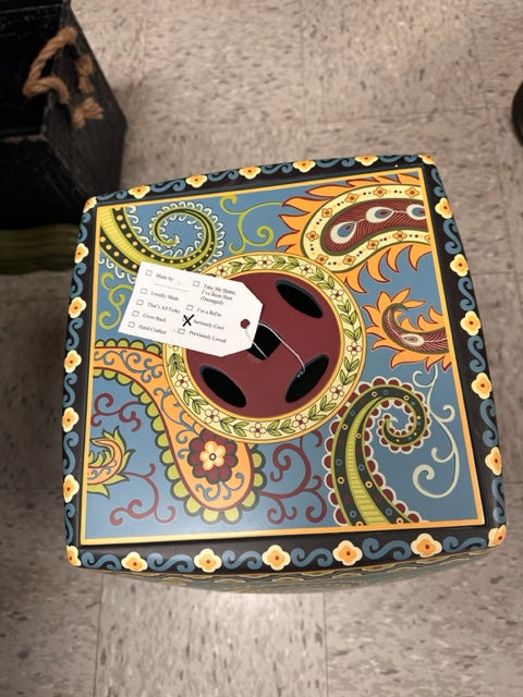 UNIQUE PAINTED WOOD PAISLEY PATTERNED GARDEN STOOL W/ STORAGE