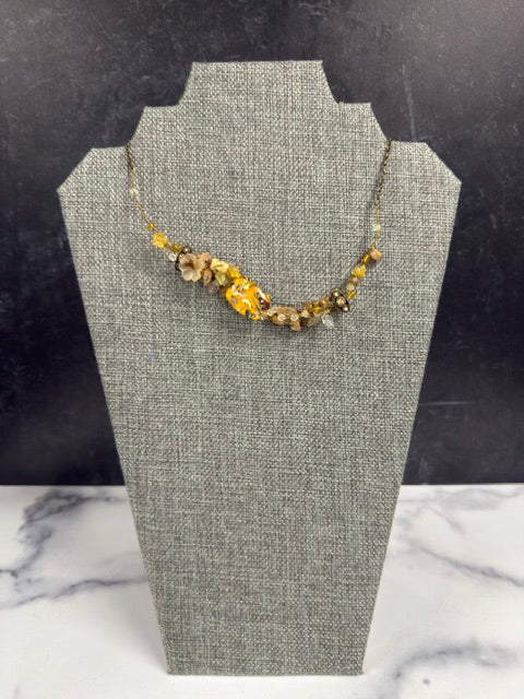VINTAGE HANDCRAFTED (CANADA) ART NOUVEAU STYLE AMBER CITRINE CRYSTAL, AND MISC. STONES AND GLASS BEADS CHOKER