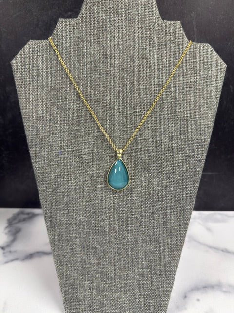 GOLD PLATED TEARDROP AQUA CHALCEDONY PENDANT NECKLACE