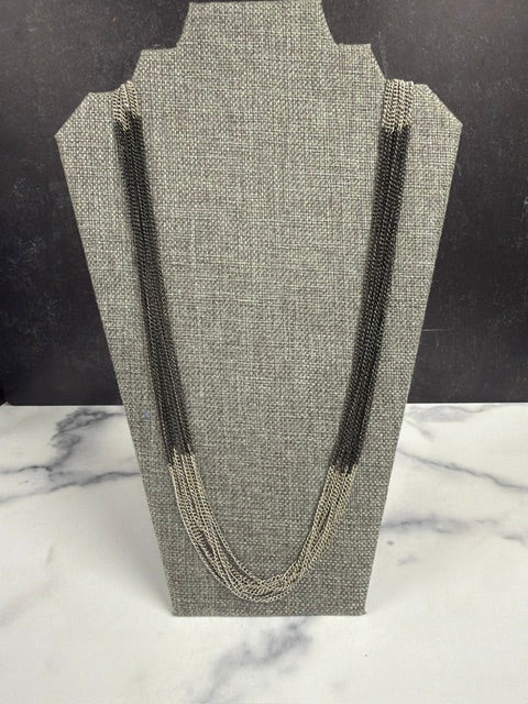 VINTAGE MANHATTAN SILVER & BLACK 2-TONE CHAIN NECKLACE