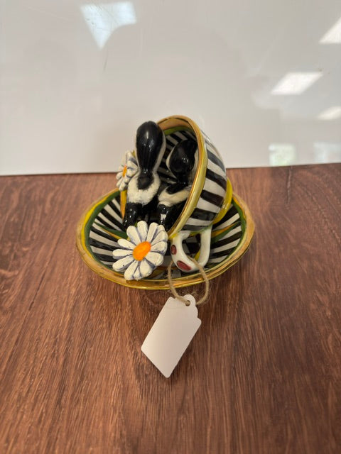 HANDCRAFTED DaNisha SCULPTURES - TEA CUP SERIES - ASSORTED