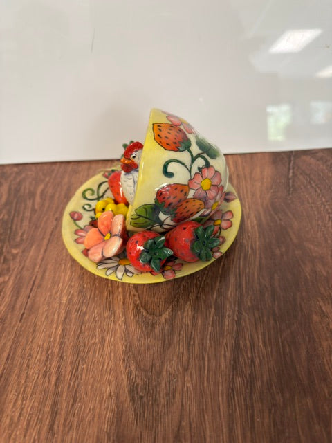 HANDCRAFTED DaNisha SCULPTURES - TEA CUP SERIES - ASSORTED