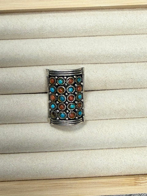 VINTAGE ROMAN-STYLE SOLID SILVER WITH GRID PATTERN OF TURQUOISE & CORAL STONES