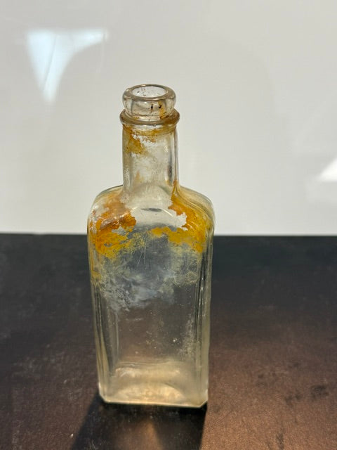 ANTIQUE CLEAR GLASS APOTHECARY BOTTLE BY ORATOR FRANK WOODWARD IN LEROY, NY