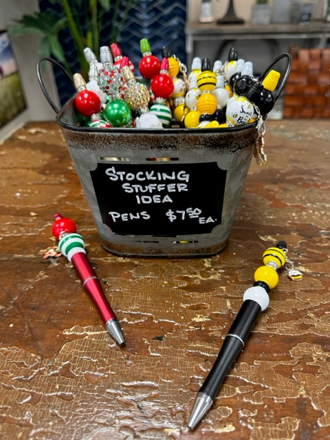 BEE CHARM BEADED PENS - FAIRVIEW YELLOW JACKETS