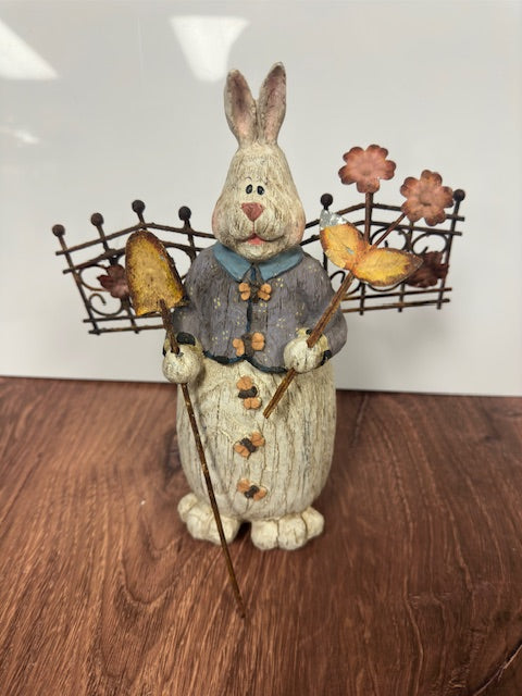 DELON PRODUCT COLLECTIBLES 9" RABBIT GARDENER WITH IRON WINGS