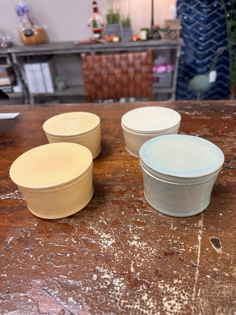 STUDIO WEST POTTERY - HANDCRAFTED CERAMIC SALT WELLS