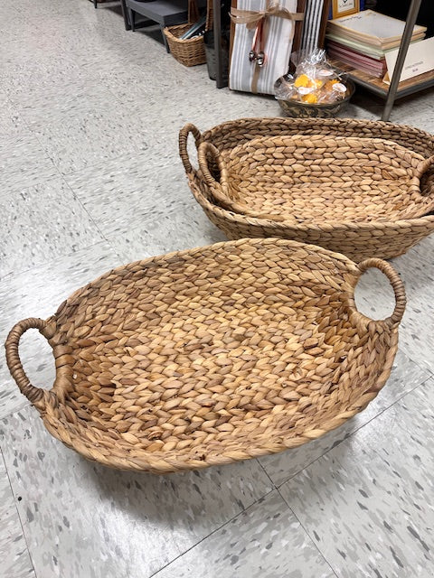 OVAL WOVEN BASKETS - ASSORTED