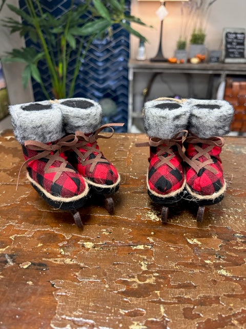 BUFFALO PLAID ICE SKATE ORNAMENTS