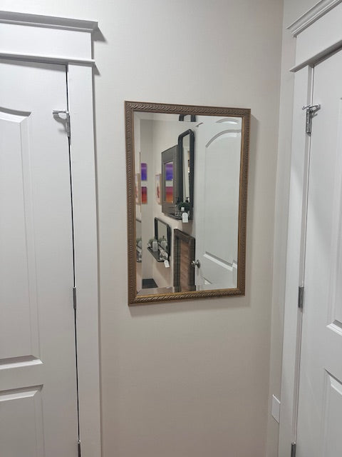GOLD FRAMED BEVELED MIRROR