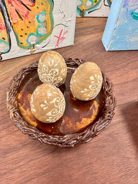 POTTERY BY SARAH FORNO - NEST PLATE - ASSORTED (5"DIA.)