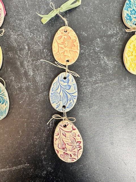 POTTERY BY SARAH FORNO - EASTER EGG TRIO ORNAMENT - ASSORTED