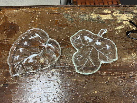 VINTAGE GLASS LEAF DISHES