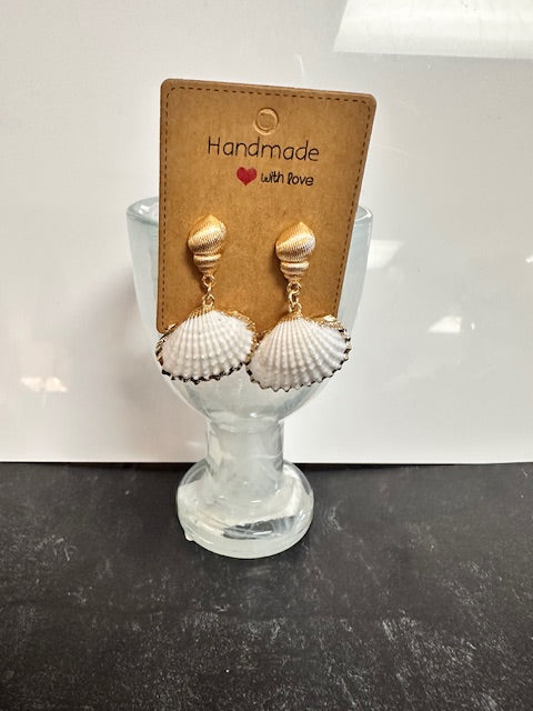 JANNIES JEWELS - EARRINGS 40 41 & 42 SEASHELLS - ASSORTED