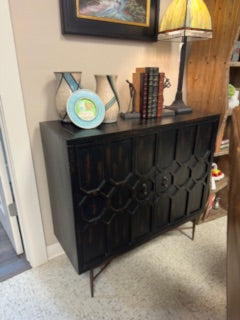 DISTRESSED BLACK GEOMETRIC CHEST