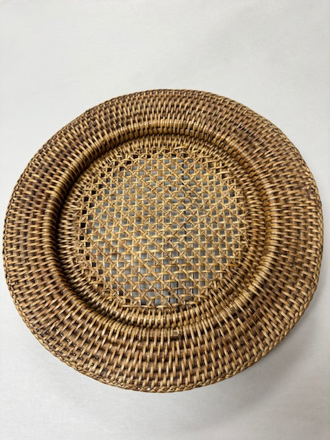 RATTAN CHARGER