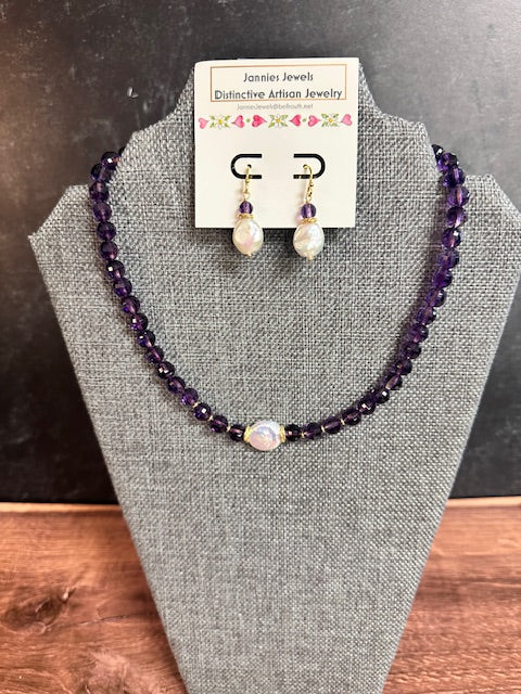 JANNIES JEWELS - NECKLACE 101 AMETHYST & COIN PEARL NECKLACE