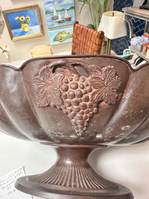 SOLID BRASS CENTERPIECE BOWL W/GRAPE MOTIF
