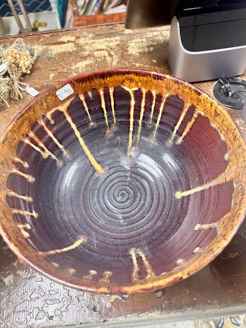 SARAH FORNO POTTERY - 1117 LARGE BROWN BOWL