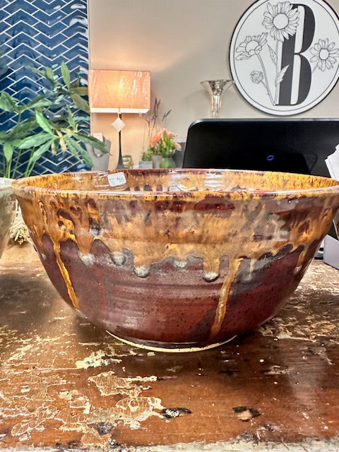 SARAH FORNO POTTERY - 1117 LARGE BROWN BOWL