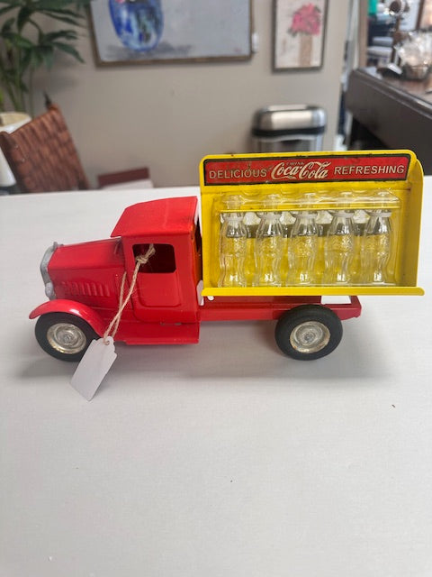 2001 REPRODUCTION OF VINTAGE 1930 COCA-COLA DELIVERY TRUCK METALCRAFT GEARBOX B390