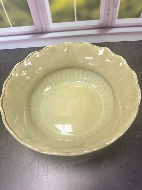 GREEN GLAZED SCALLOPED EDGE BOWL