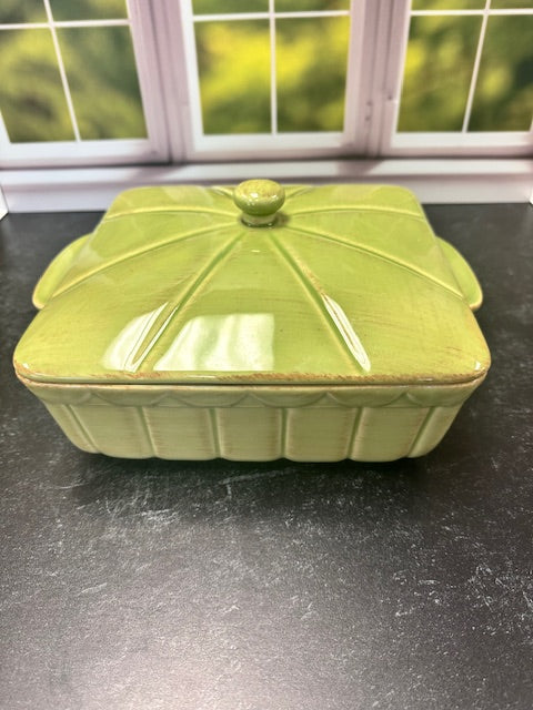 WH POTTERY MADE IN PORTUGAL GREEN BAKER WITH LID