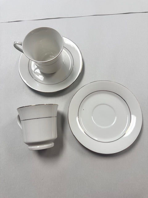 CLASSIC WHITE W/ GOLD BAND CUP AND SAUCER
