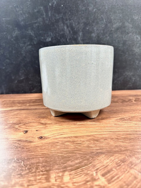 GLAZED CEMENT PLANTER ON RISER