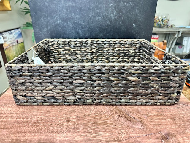 DARK WOVEN TRAY BASKET