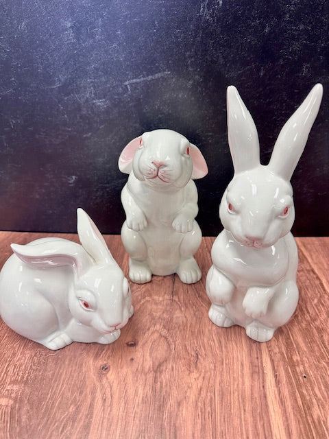 VINTAGE FITZ AND FLOYD CERAMIC BUNNY RABBITS