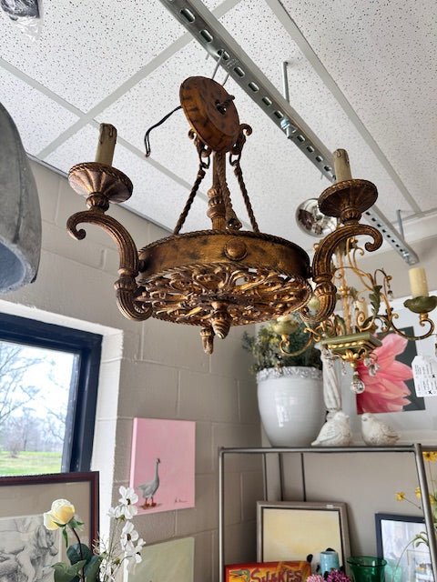 VINTAGE CENTURY BRONZE FINISH 3 LIGHT CHANDELIER