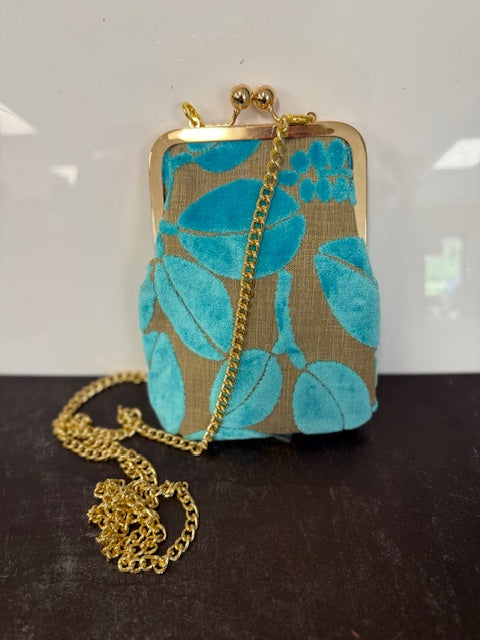 GLENDA GIES ACCESSORIES - THE BIRDIE CLUTCH - ASSORTED