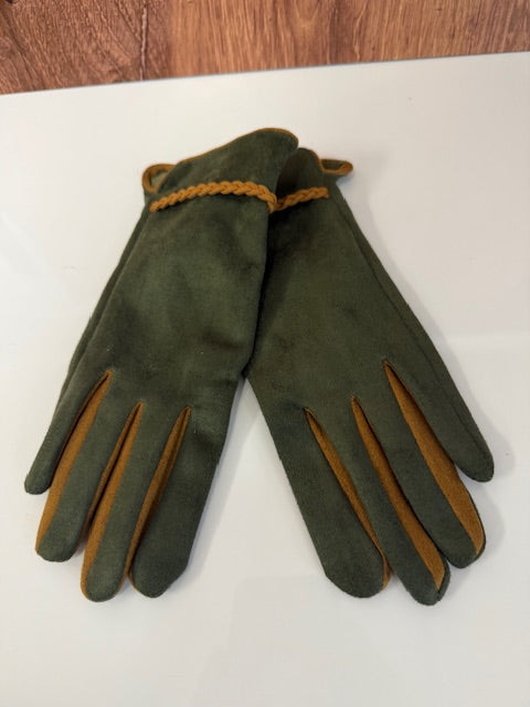 A SINGLE STRAND OLIVE GREEN FAUX SUEDE TEXTING GLOVE W/CAMEL ACCENT