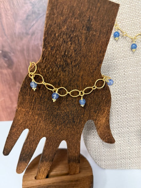 ABW DESIGNS GOLD VERMEIL TEXTURED OVAL CHAIN WITH MYSTIC BLUE CHALCEDONY DROPS BRACELET